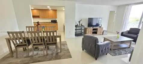 18011 Biscayne Boulevard Aventura FL 33160