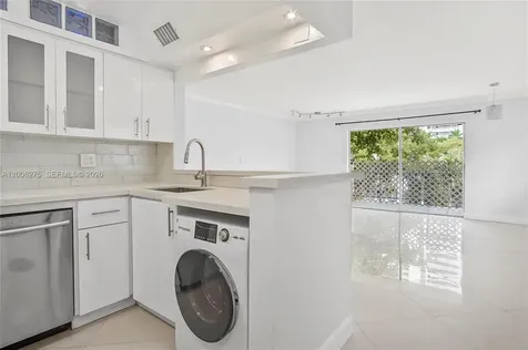 3522 NE 171st Street North Miami Beach FL 33160