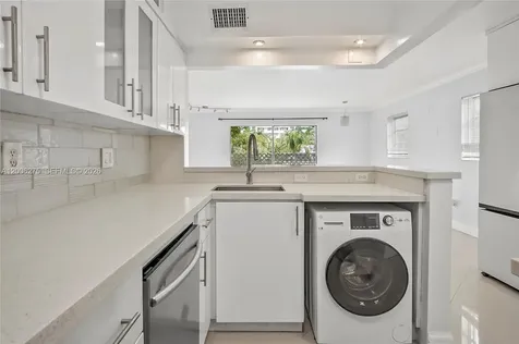 3522 NE 171st Street North Miami Beach FL 33160