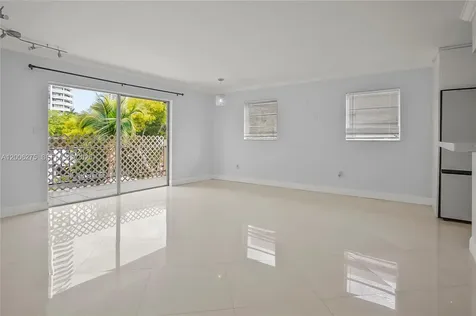 3522 NE 171st Street North Miami Beach FL 33160