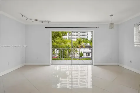 3522 NE 171st Street North Miami Beach FL 33160