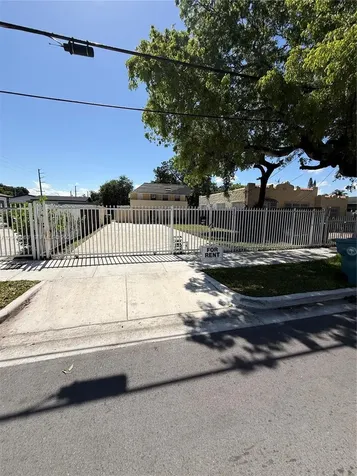 6716 NW 6th Avenue Miami FL 33150