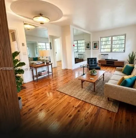 4740 Pine Tree Drive Miami Beach FL 33140