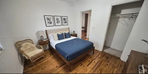 4740 Pine Tree Drive Miami Beach FL 33140