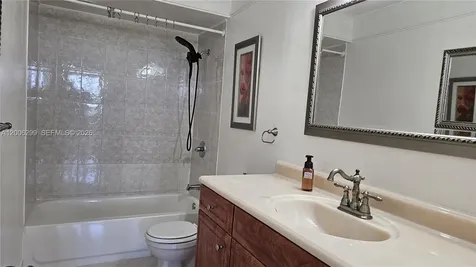 16740 NE 9th Avenue North Miami Beach FL 33162