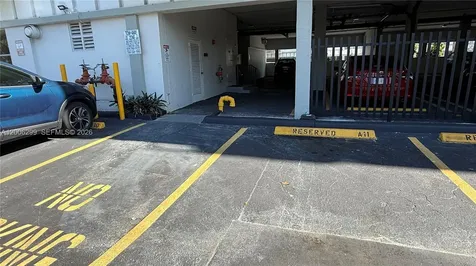 16740 NE 9th Avenue North Miami Beach FL 33162