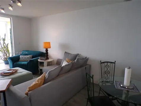 3000 Marcos Drive Aventura FL 33160