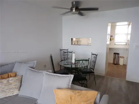 3000 Marcos Drive Aventura FL 33160