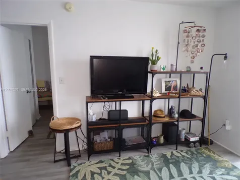 3000 Marcos Drive Aventura FL 33160