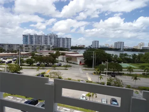 3000 Marcos Drive Aventura FL 33160