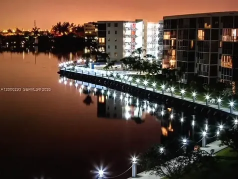3000 Marcos Drive Aventura FL 33160