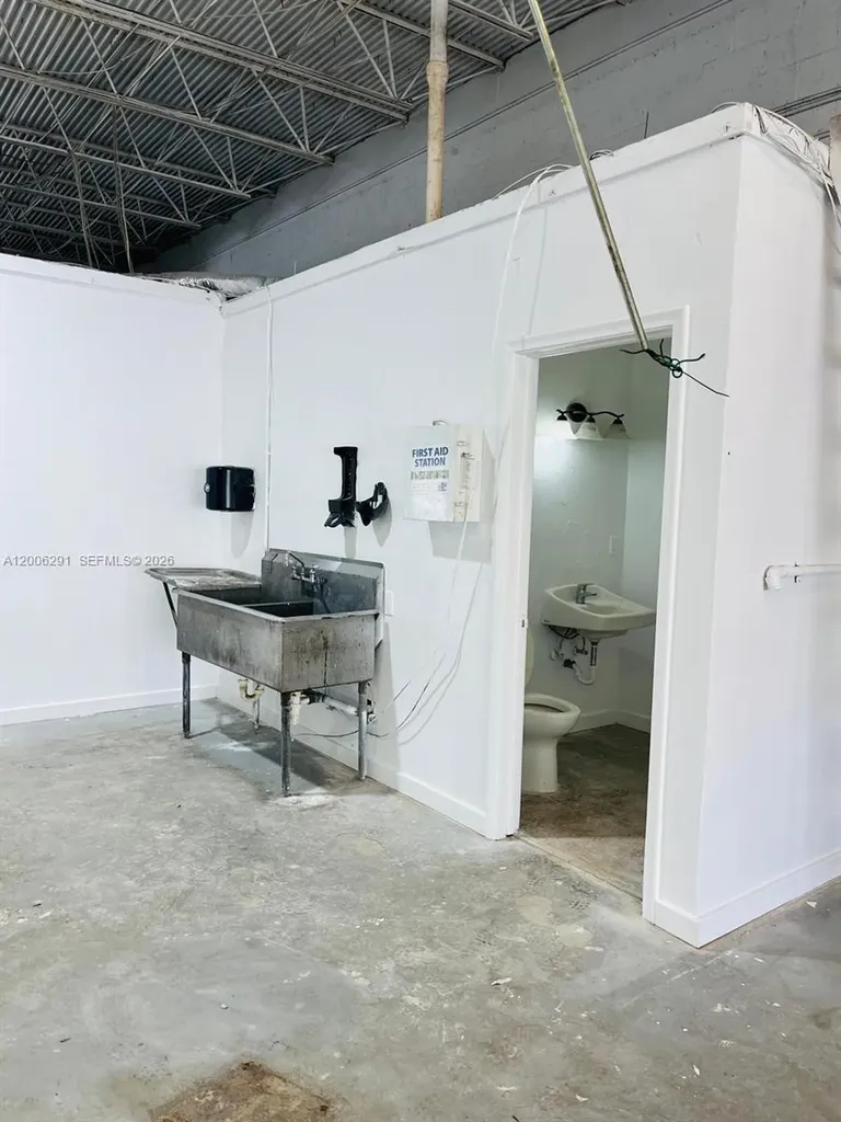 810 NW 1st Avenue Boca Raton FL 33432