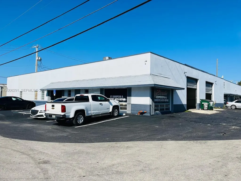 810 NW 1st Avenue Boca Raton FL 33432
