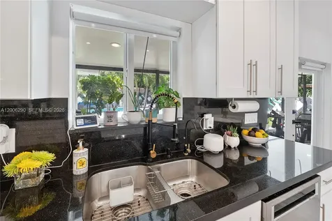 14830 N Spur Drive Miami FL 33161