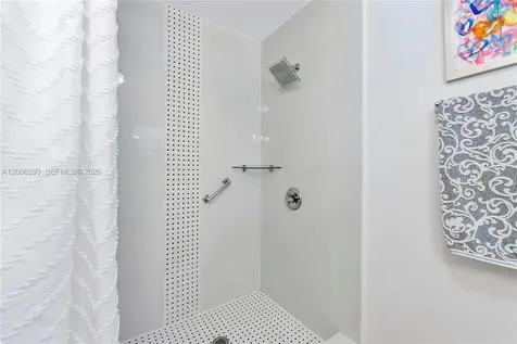 14830 N Spur Drive Miami FL 33161