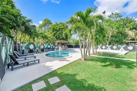 14830 N Spur Drive Miami FL 33161