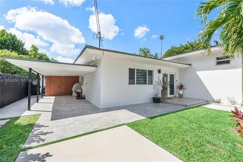 14830 N Spur Drive Miami FL 33161