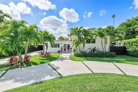 14830 N Spur Drive Miami FL 33161