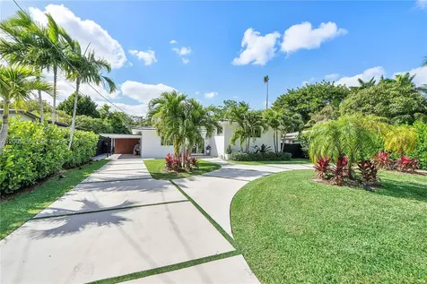 14830 N Spur Drive Miami FL 33161