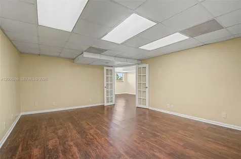 3735 SW 8th Street Coral Gables FL 33134