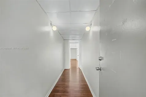 3735 SW 8th Street Coral Gables FL 33134
