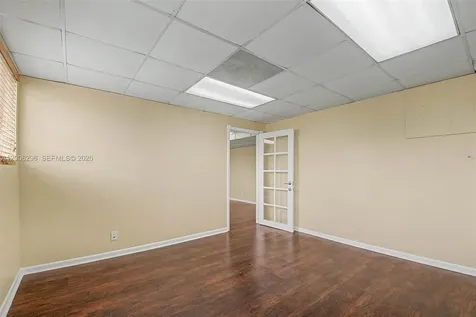 3735 SW 8th Street Coral Gables FL 33134