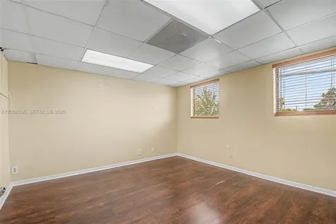 3735 SW 8th Street Coral Gables FL 33134