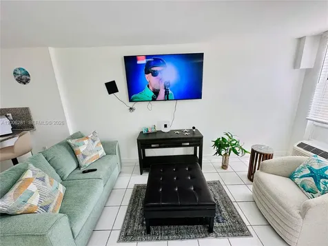 710 Washington Avenue Miami Beach FL 33139