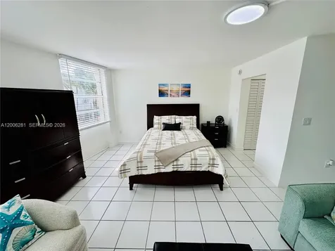 710 Washington Avenue Miami Beach FL 33139