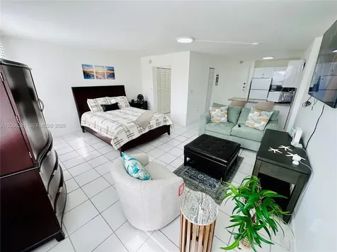 710 Washington Avenue Miami Beach FL 33139