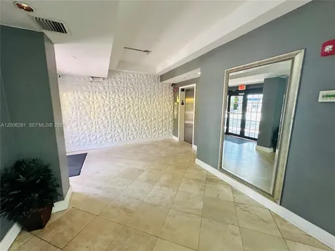 710 Washington Avenue Miami Beach FL 33139