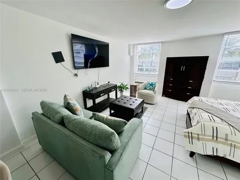 710 Washington Avenue Miami Beach FL 33139