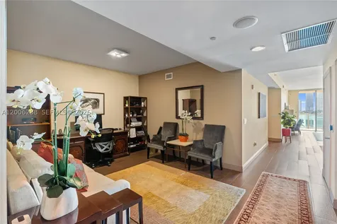 3330 NE 190th Street Aventura FL 33180