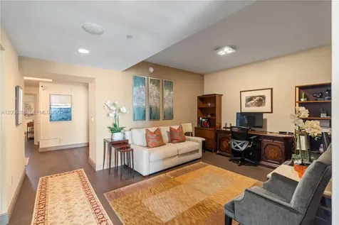 3330 NE 190th Street Aventura FL 33180