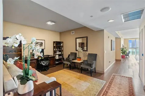 3330 NE 190th Street Aventura FL 33180