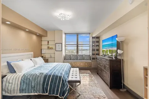 3330 NE 190th Street Aventura FL 33180