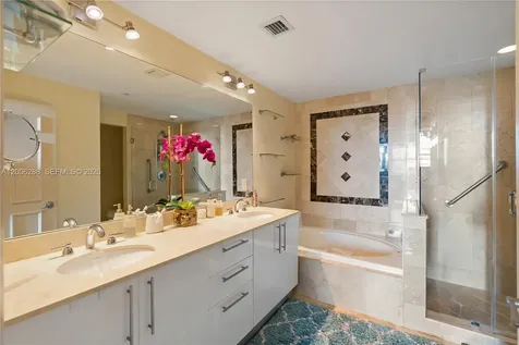 3330 NE 190th Street Aventura FL 33180