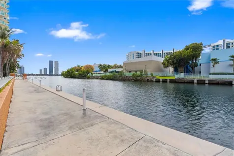 3330 NE 190th Street Aventura FL 33180