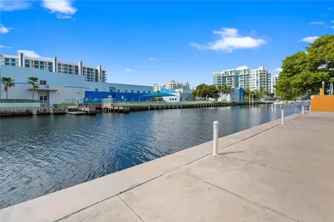 3330 NE 190th Street Aventura FL 33180