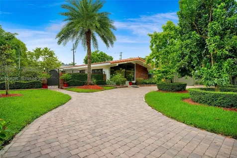6820 SW 86th Avenue Miami FL 33143