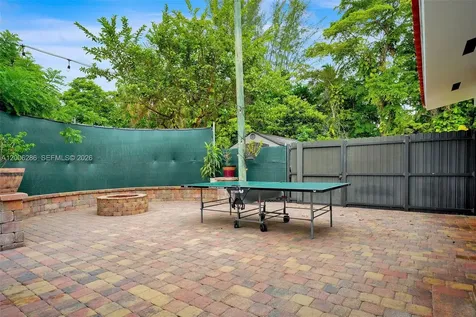 6820 SW 86th Avenue Miami FL 33143
