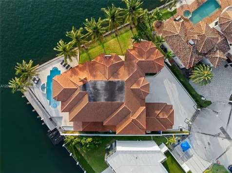 3300 NE 171st Street North Miami Beach FL 33160