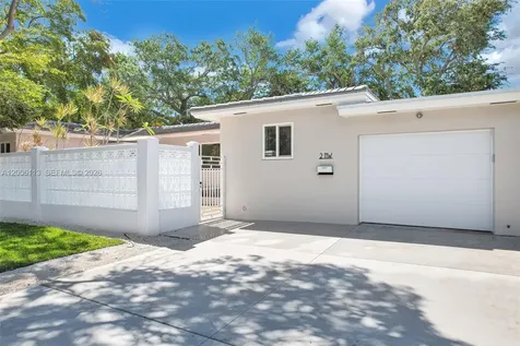 2 NW 89th Street El Portal FL 33150