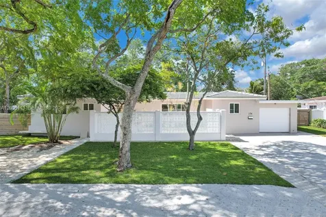 2 NW 89th Street El Portal FL 33150