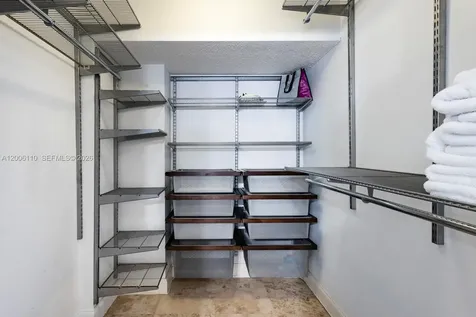 5 Island Avenue Miami Beach FL 33139