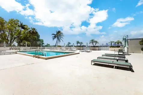 5 Island Avenue Miami Beach FL 33139