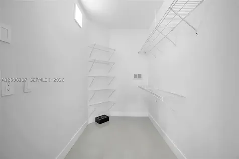 3255 NE 184th Street Aventura FL 33160