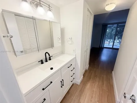 1400 Saint Charles Place Pembroke Pines FL 33026