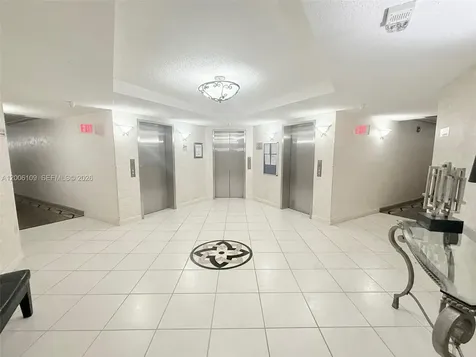 1400 Saint Charles Place Pembroke Pines FL 33026