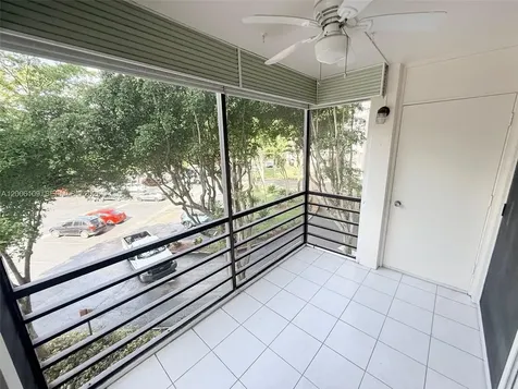 1400 Saint Charles Place Pembroke Pines FL 33026